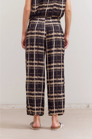 Paula Pleated Printed Pants