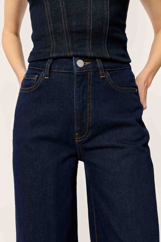 NCE Wide Leg Stretch