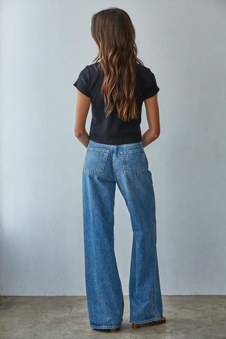 Sharon Everyday Fitted Crop Tee