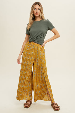 Savigne Split Leg Printed Flowy Pant
