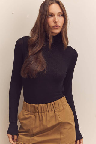 Wool Blend Lightweight Turtleneck Sweater