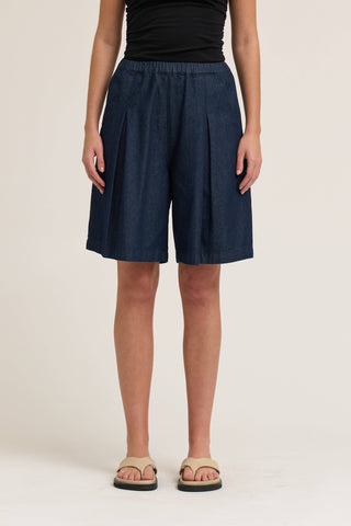 Claire Tuck Short