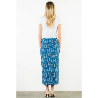 The Side Button Fish Pattern Skirt