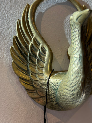 The Hinoki:REE Brass Swan Wall Decor