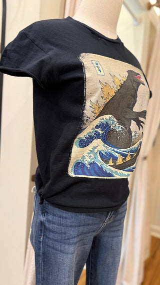 Hinoki:REE - Godzilla Vs. The Wave Vintage Graphic T-shirt
