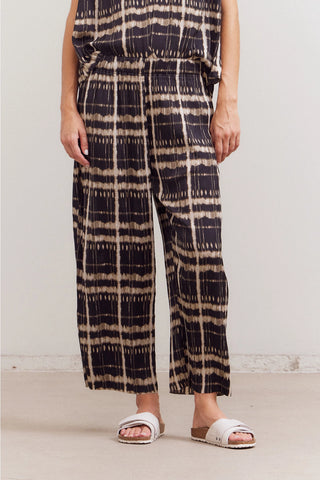 Paula Pleated Printed Pants