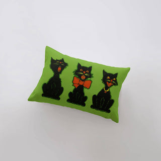 Vintage Halloween Cats Lumbar Pillow — 12x18"