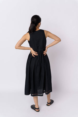 Black front tie-up dress