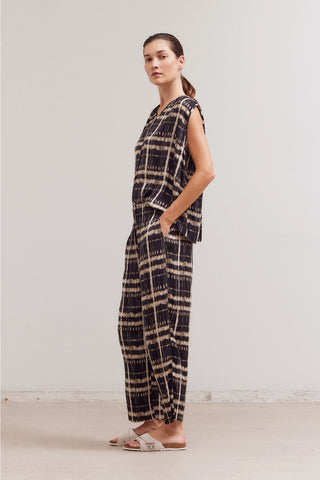 Paula Pleated Printed Pants