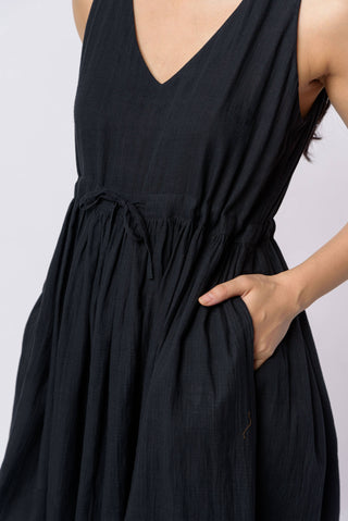 Black front tie-up dress