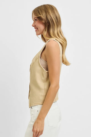 f870f5a2-19ea-4fa6-b361-3d30bded1ba5-Max